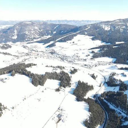 Schoene Ferienwohnung Im Naturpark Grebenzen Sankt Lambrecht Esterno foto