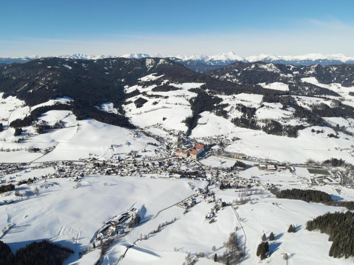 Schoene Im Naturpark Grebenzen Apartment Sankt Lambrecht